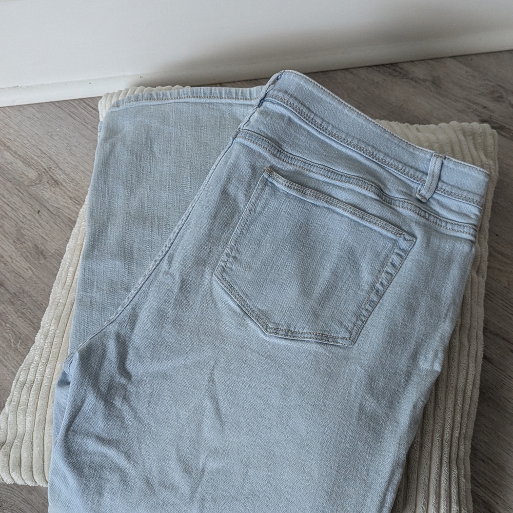 J. Jill Light Blue Ankle & Cropped Jeans
